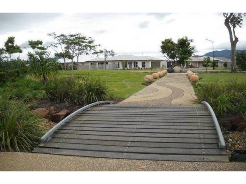 17 Derwent Circuit, Kelso QLD 4815