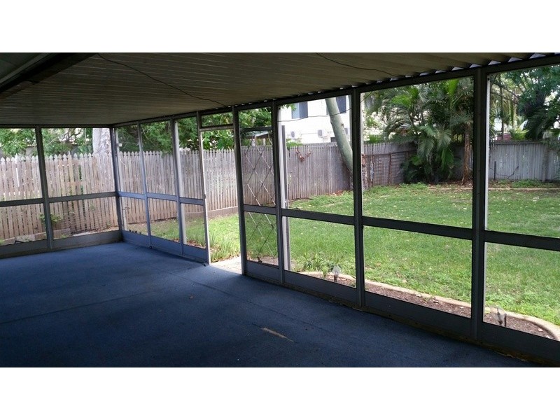 # Jennifer Street, Kelso QLD 4815