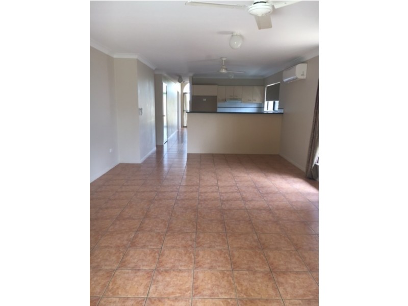 10 Silver Leaf Court, Douglas QLD 4814