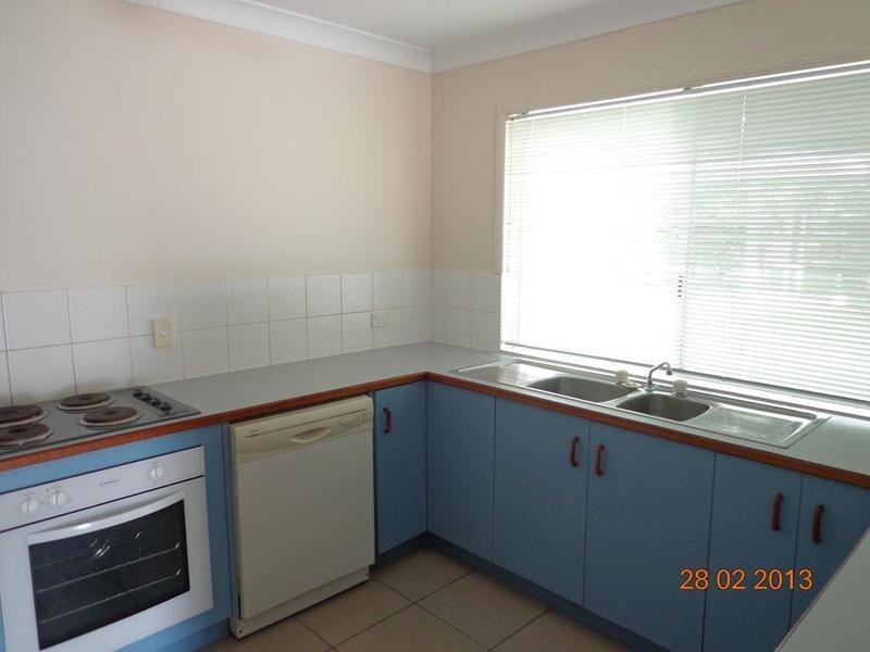 * Christian Court, Mount Louisa QLD 4814
