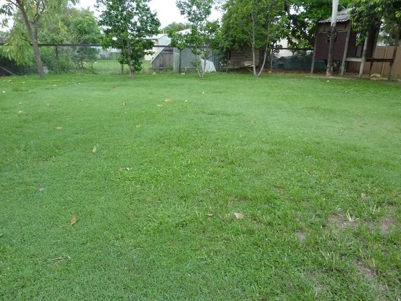 * Christian Court, Mount Louisa QLD 4814