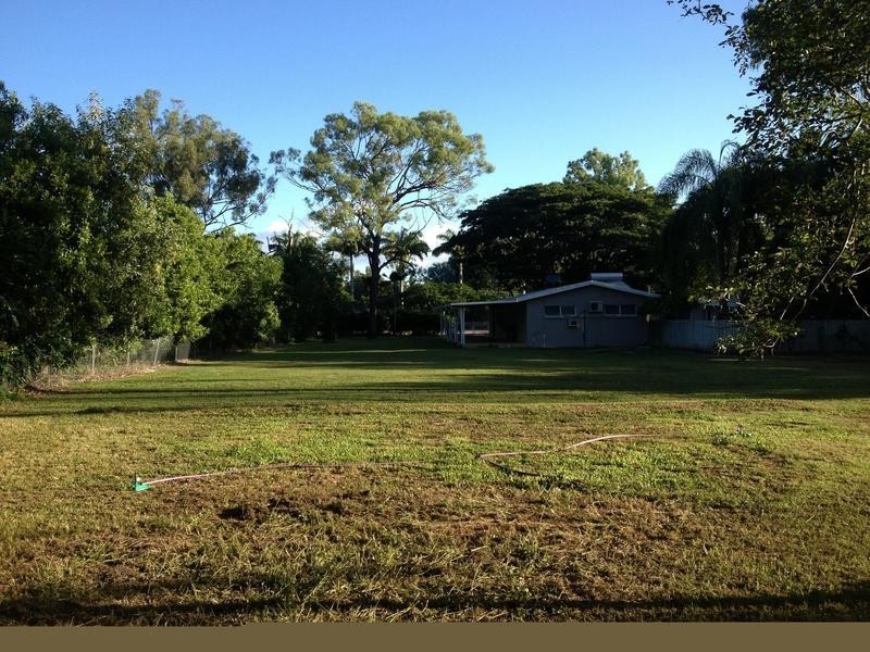 * Dunlop Street, Kelso QLD 4815