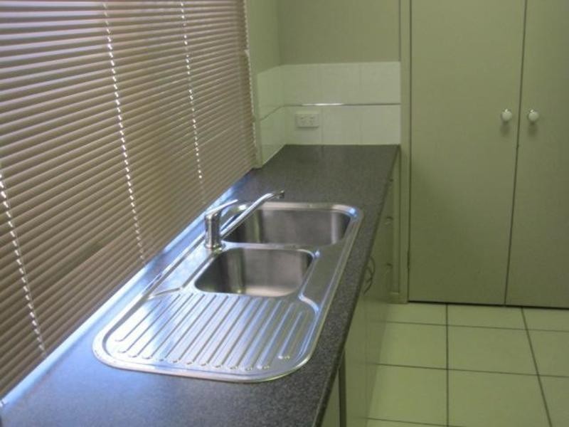 * Wexford Crescent, Deeragun QLD 4818