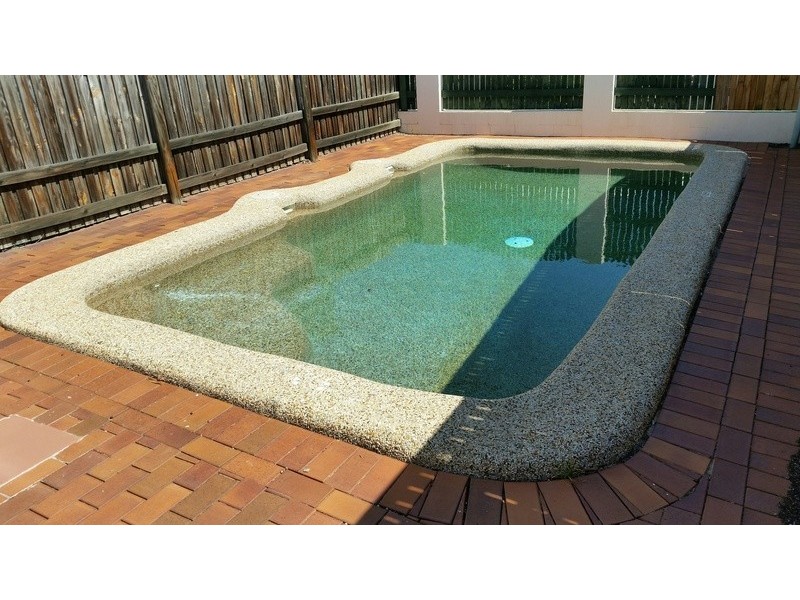 */8 Gleeson Street, Hermit Park QLD 4812