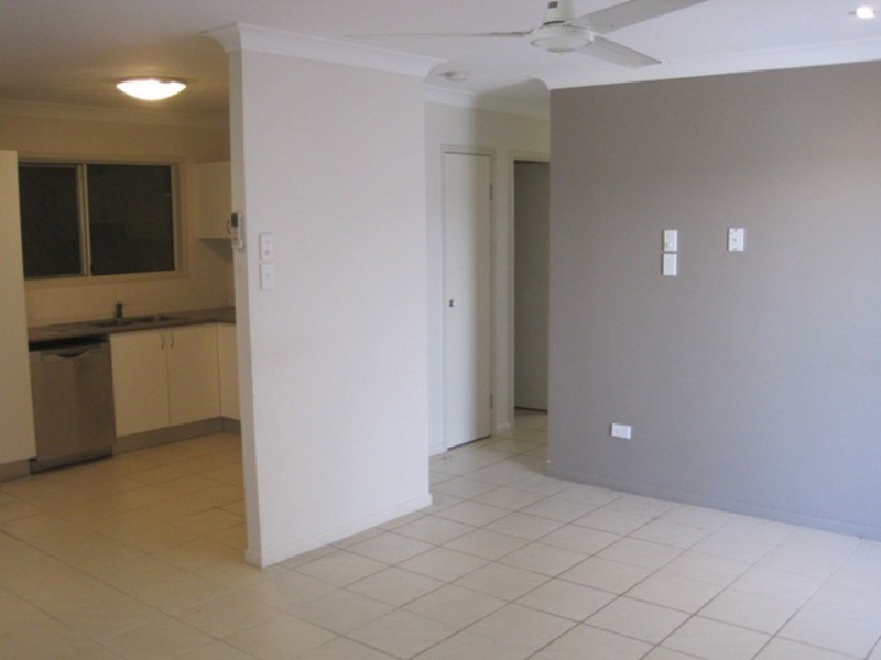 12 Eton Ct, Burdell QLD 4818