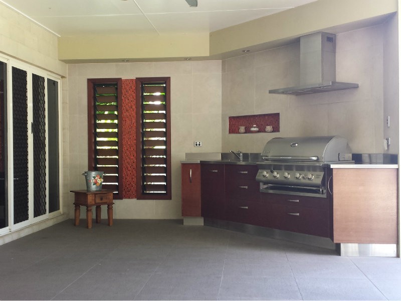 20 Swales Street, Mundingburra QLD 4812