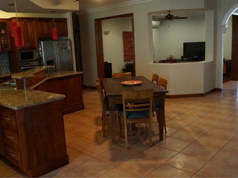 20 Swales Street, Mundingburra QLD 4812