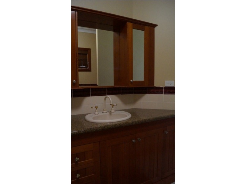 20 Swales Street, Mundingburra QLD 4812