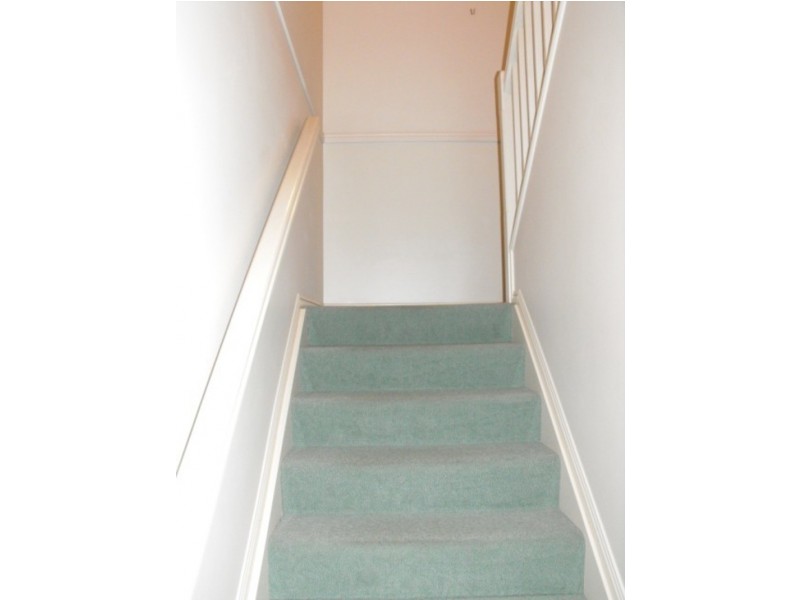 */30  Martinez Avenue, West End QLD 4810