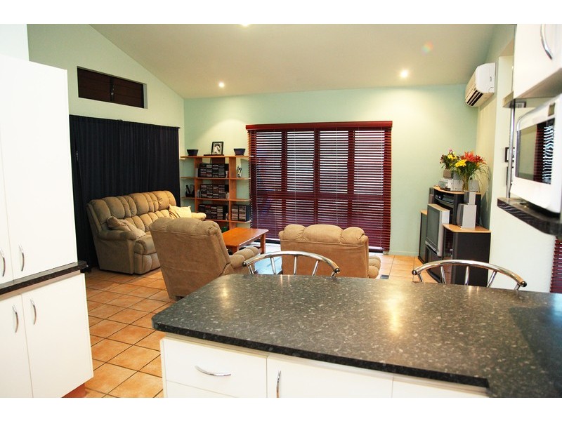 23  Eureka Crescent, Kirwan QLD 4817