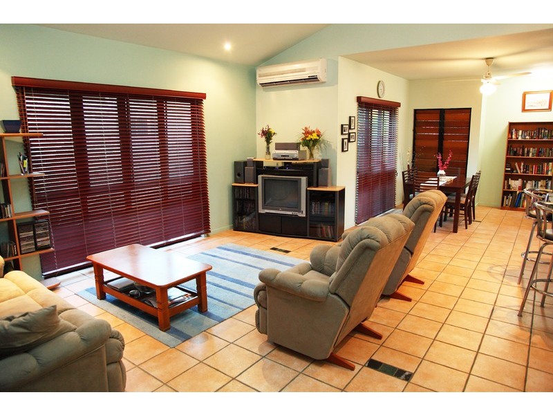 23  Eureka Crescent, Kirwan QLD 4817