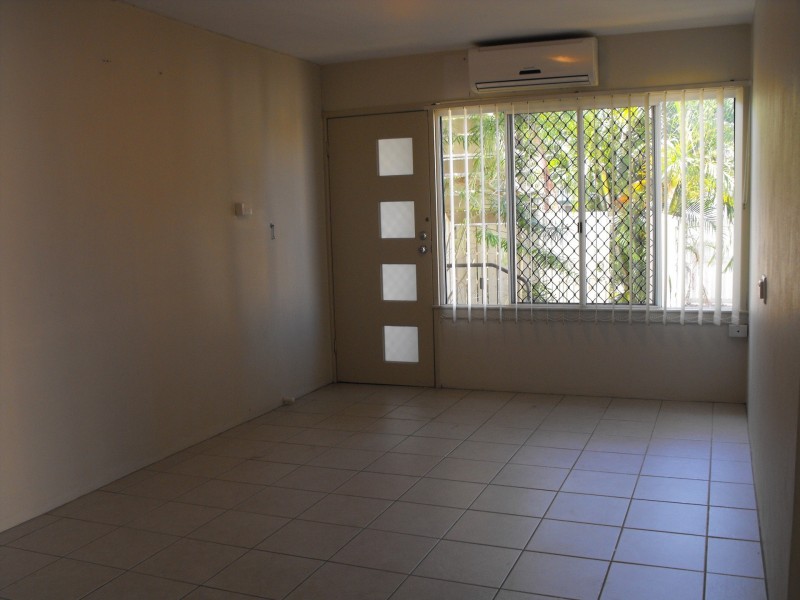 1/6 Touch Street, Rosslea QLD 4812