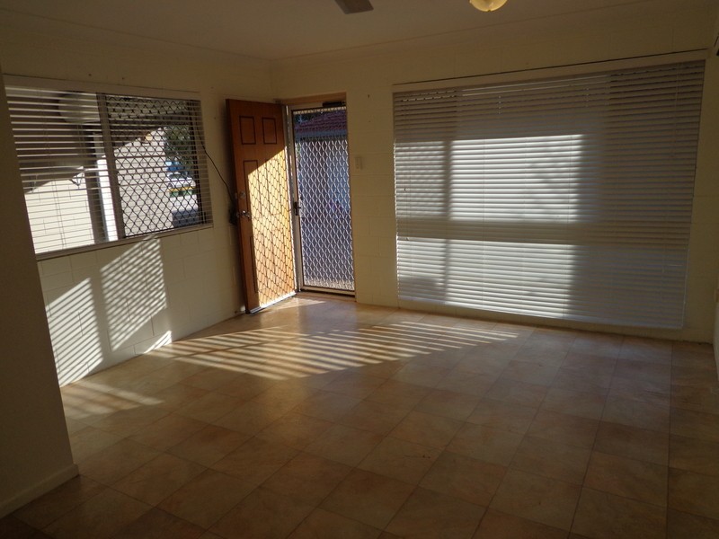 16 Benson Street, Rosslea QLD 4812