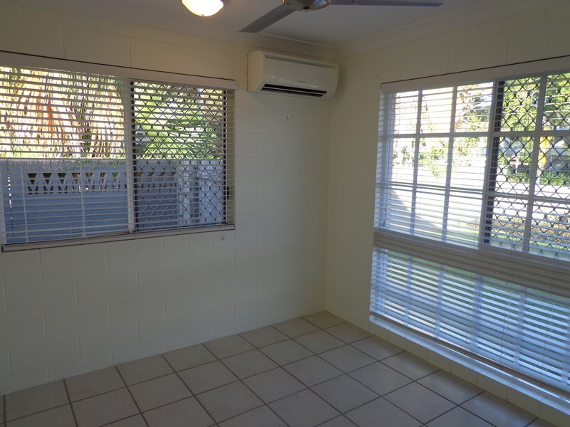 16 Benson Street, Rosslea QLD 4812