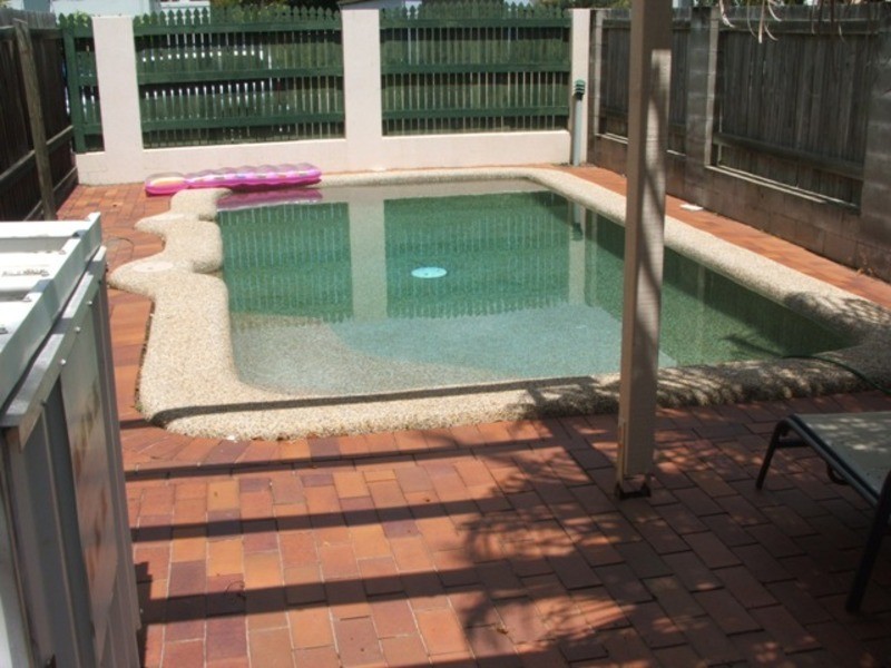 9/8 Gleeson Street, Hermit Park QLD 4812