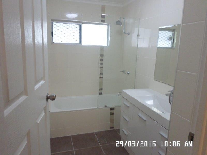 * Albert Street, Cranbrook QLD 4814