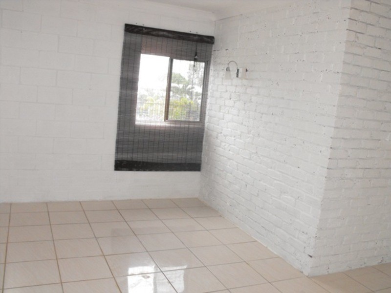 13 Rundle Street, Mount Louisa QLD 4814