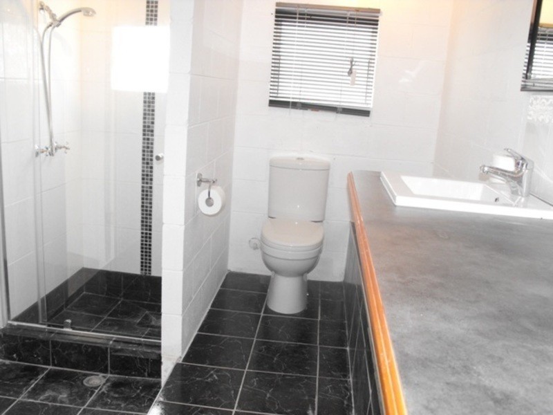 13 Rundle Street, Mount Louisa QLD 4814