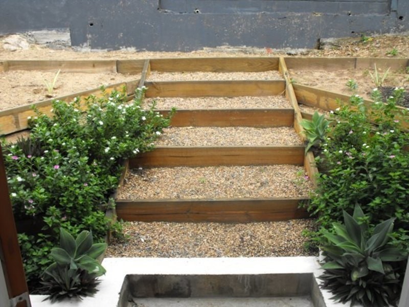 13 Rundle Street, Mount Louisa QLD 4814