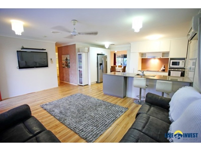 53 Griffey Street, Burdell QLD 4818