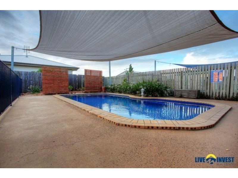 53 Griffey Street, Burdell QLD 4818