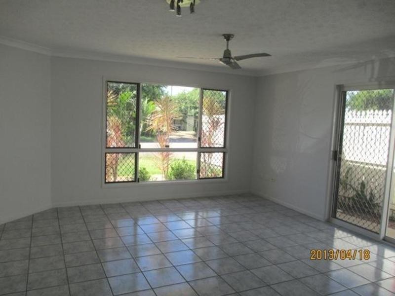 */19 Gleeson Street, Hermit Park QLD 4812