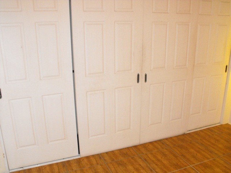 * Queens Road, Railway Estate QLD 4810