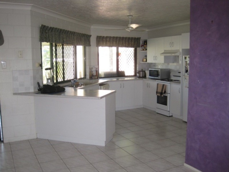 6 Gracedale Street, Mount Louisa QLD 4814