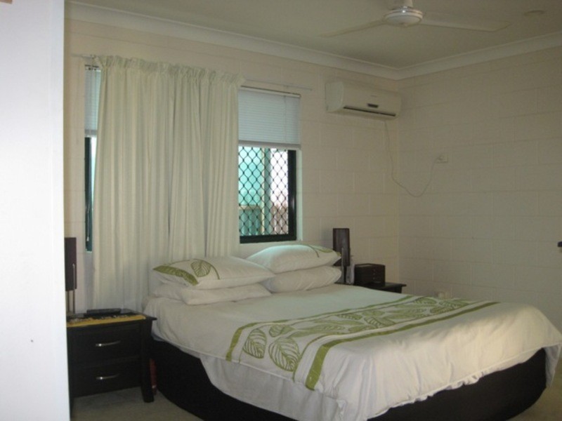 6 Gracedale Street, Mount Louisa QLD 4814