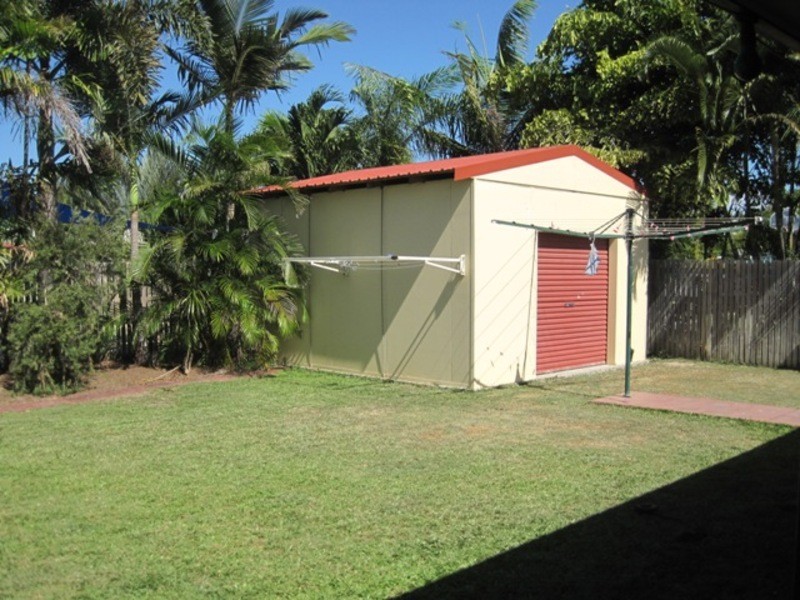 6 Gracedale Street, Mount Louisa QLD 4814