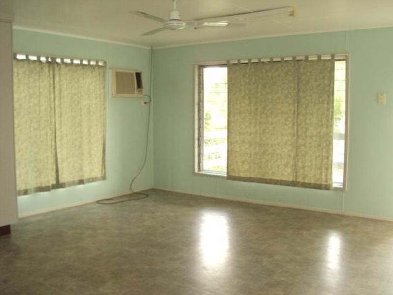 * John Dory Street, Cungulla QLD 4816