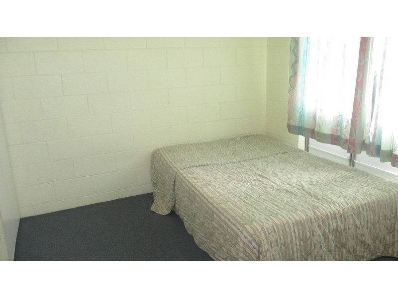 4/114  Bowen Road, Rosslea QLD 4812