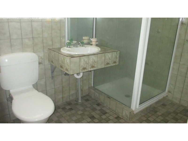 4/114  Bowen Road, Rosslea QLD 4812