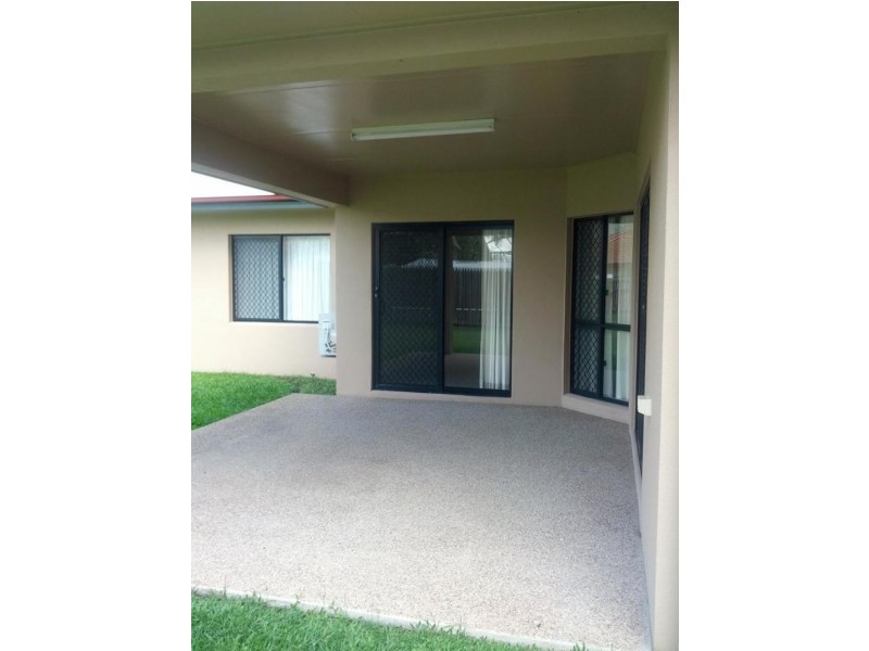 * Miranda Circle, Annandale QLD 4814