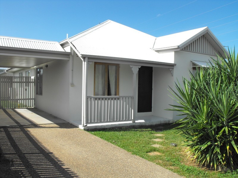 * Drummond Court, Kirwan QLD 4817