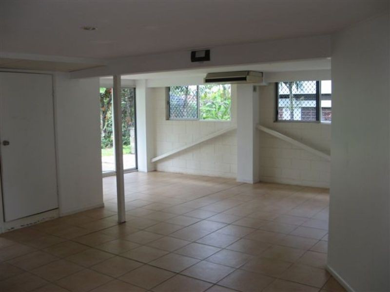 Mount Louisa QLD 4814