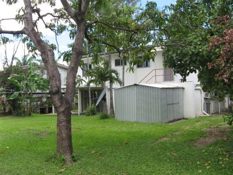 Mount Louisa QLD 4814