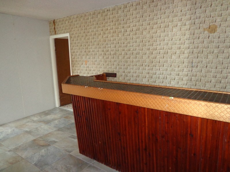 * Ross River Road, Kirwan QLD 4817