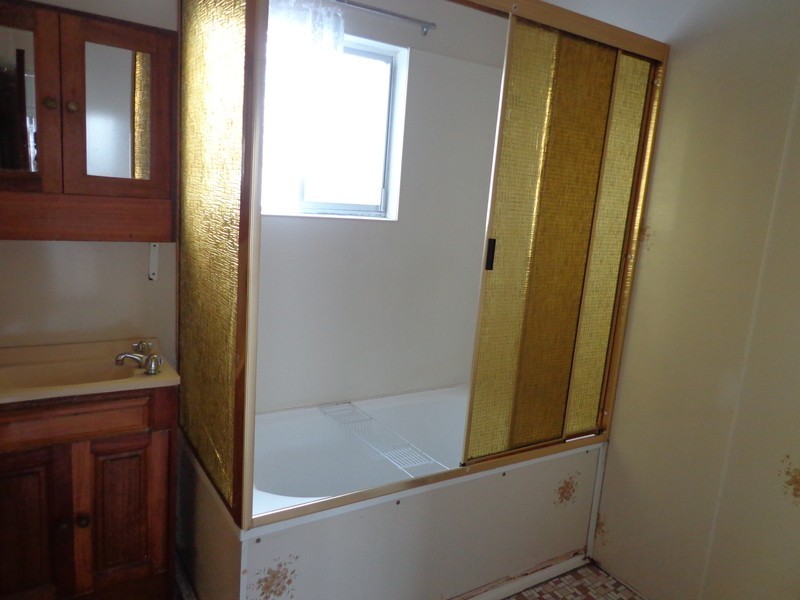 * Ross River Road, Kirwan QLD 4817