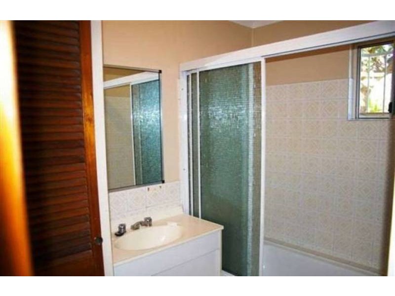 55 Valencia Street, Cranbrook QLD 4814