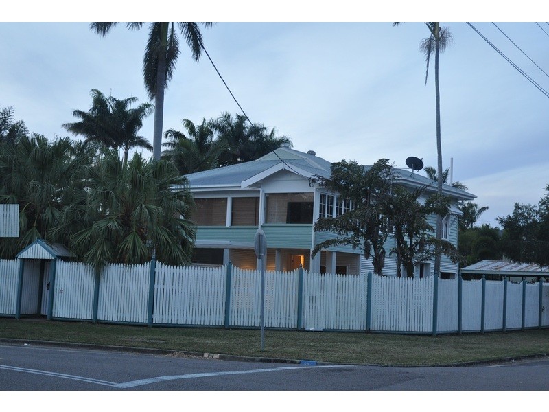 1/22 Sturges Street, Hermit Park QLD 4812