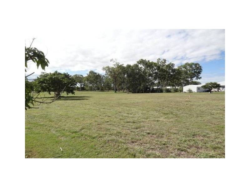 3 Shady Lane, Alligator Creek QLD 4816