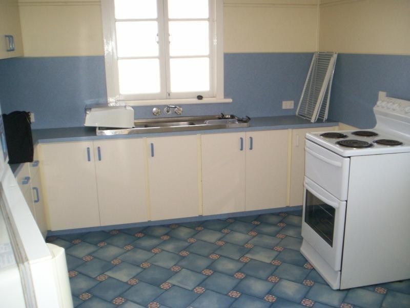 * Haig Street, Pimlico QLD 4812