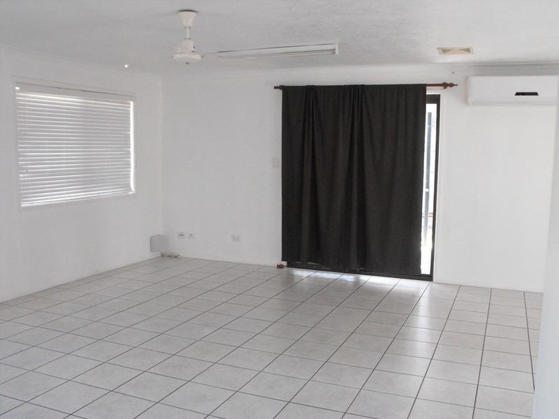 * Childers Court, Kirwan QLD 4817