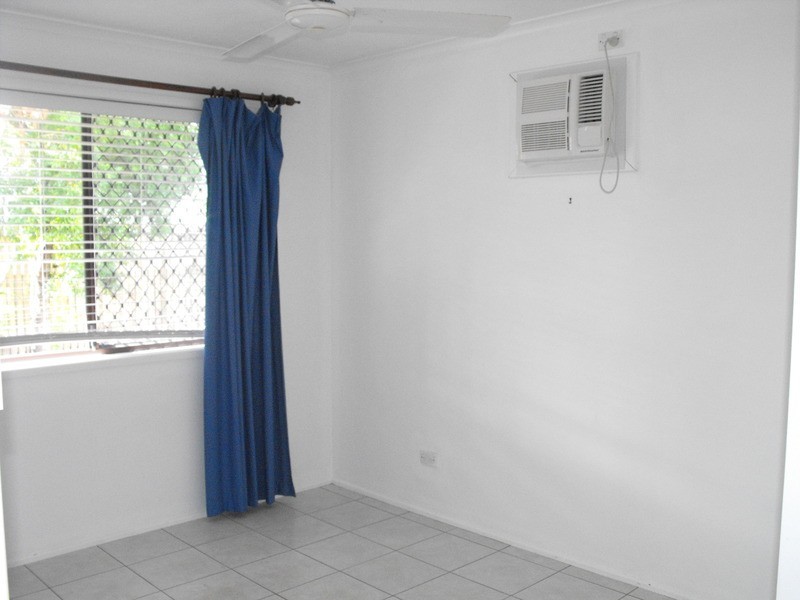 * Childers Court, Kirwan QLD 4817