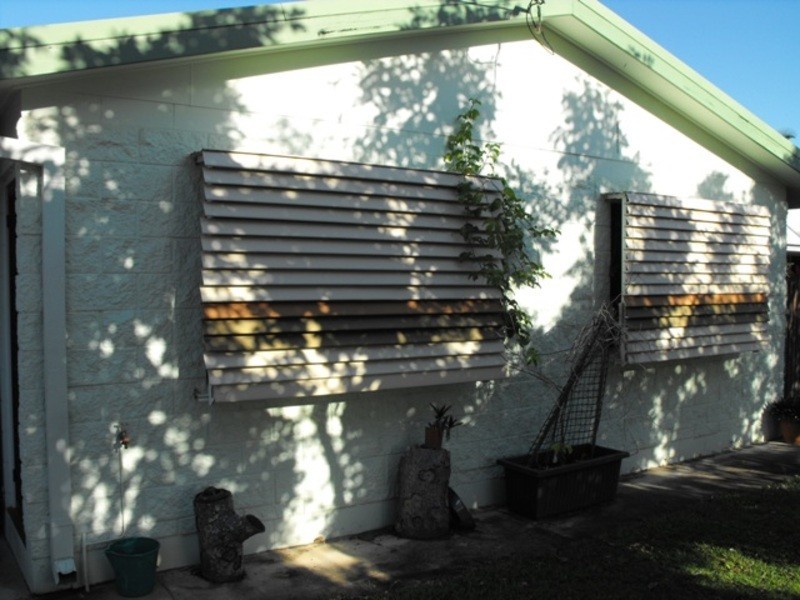 8 Palm Drive, Deeragun QLD 4818