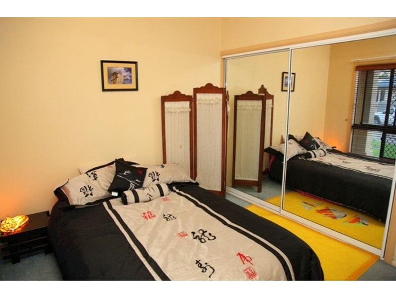 24 LaTrobe Close, Douglas QLD 4814