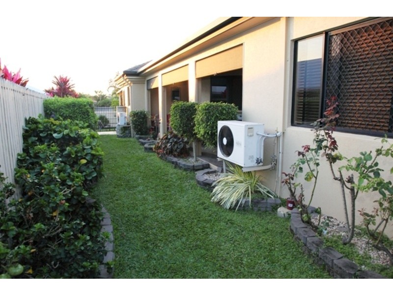 24 LaTrobe Close, Douglas QLD 4814