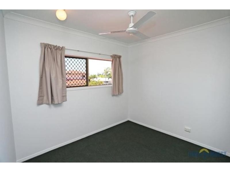 */30 Martinez Avenue, West End QLD 4810