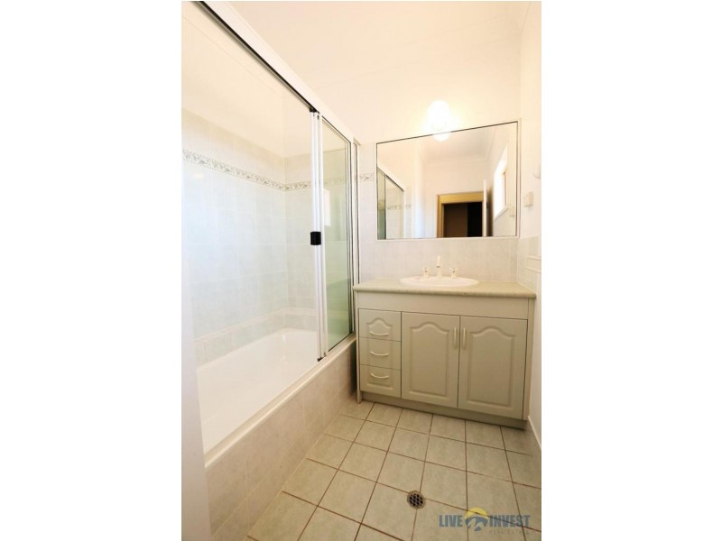 */30 Martinez Avenue, West End QLD 4810